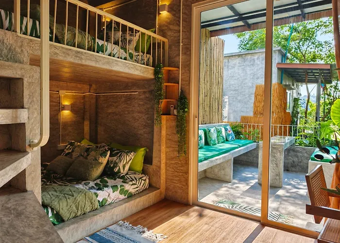 Wonderland Jungle Hostel